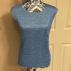 Women’s Sleeveless blue crinkle top